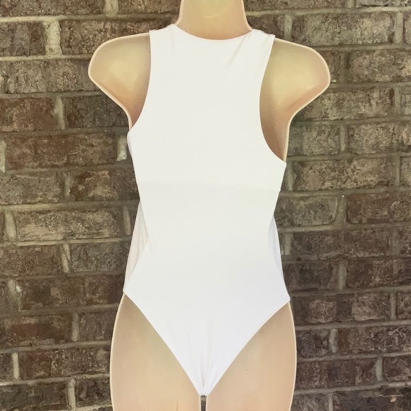 🆕 ZARA White body tank size S - Picture 4 of 6